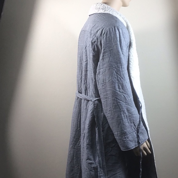 Levi’s Strauss Men Robe - Picture 6 of 8